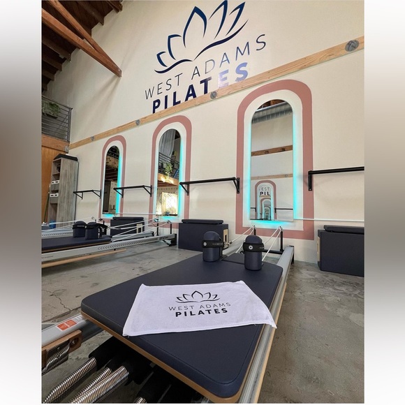 Need Custom Printed Apparel? 👀 Look here! 👀 - Picture 12 of 15